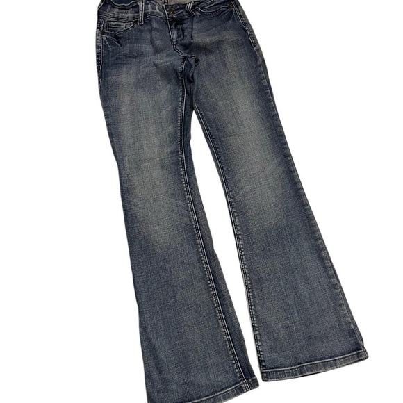 Jeans - Picture 1 of 5